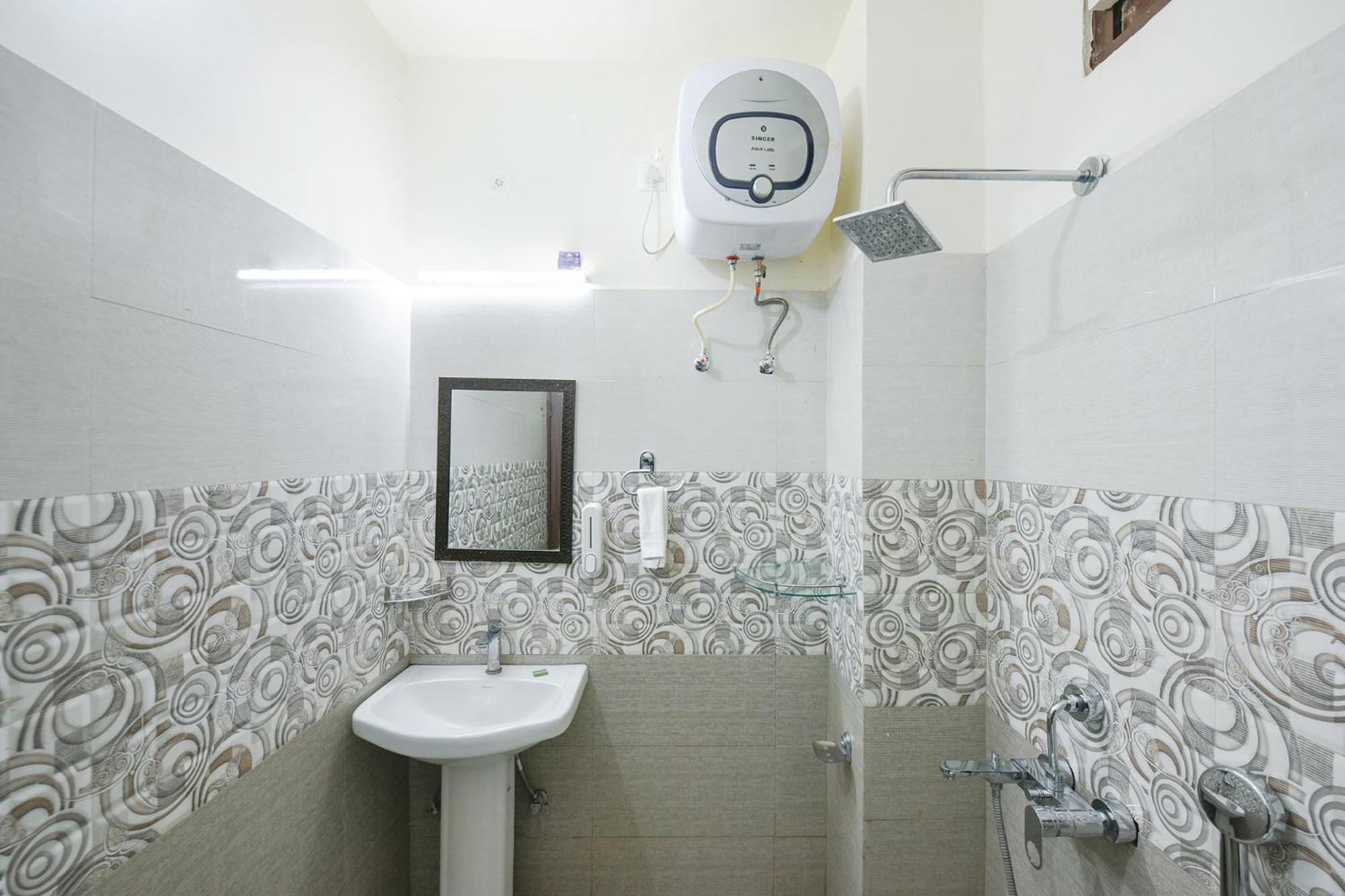 Fabhotel Kempty Lake Resort Mussoorie Extérieur photo